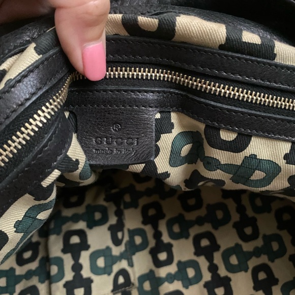Gucci hobo-authentic - Picture 6 of 7
